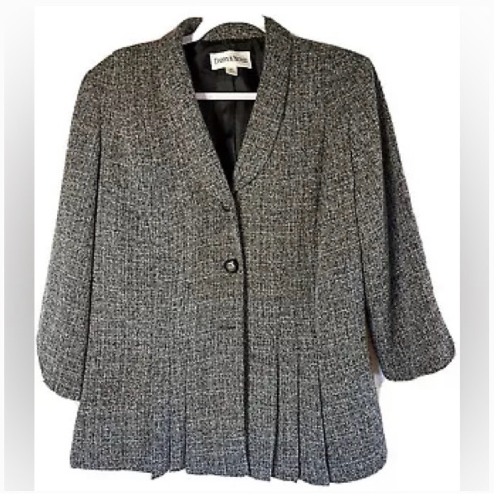 Danny & Nicole Women's Gray Textured Button-Front Blazer